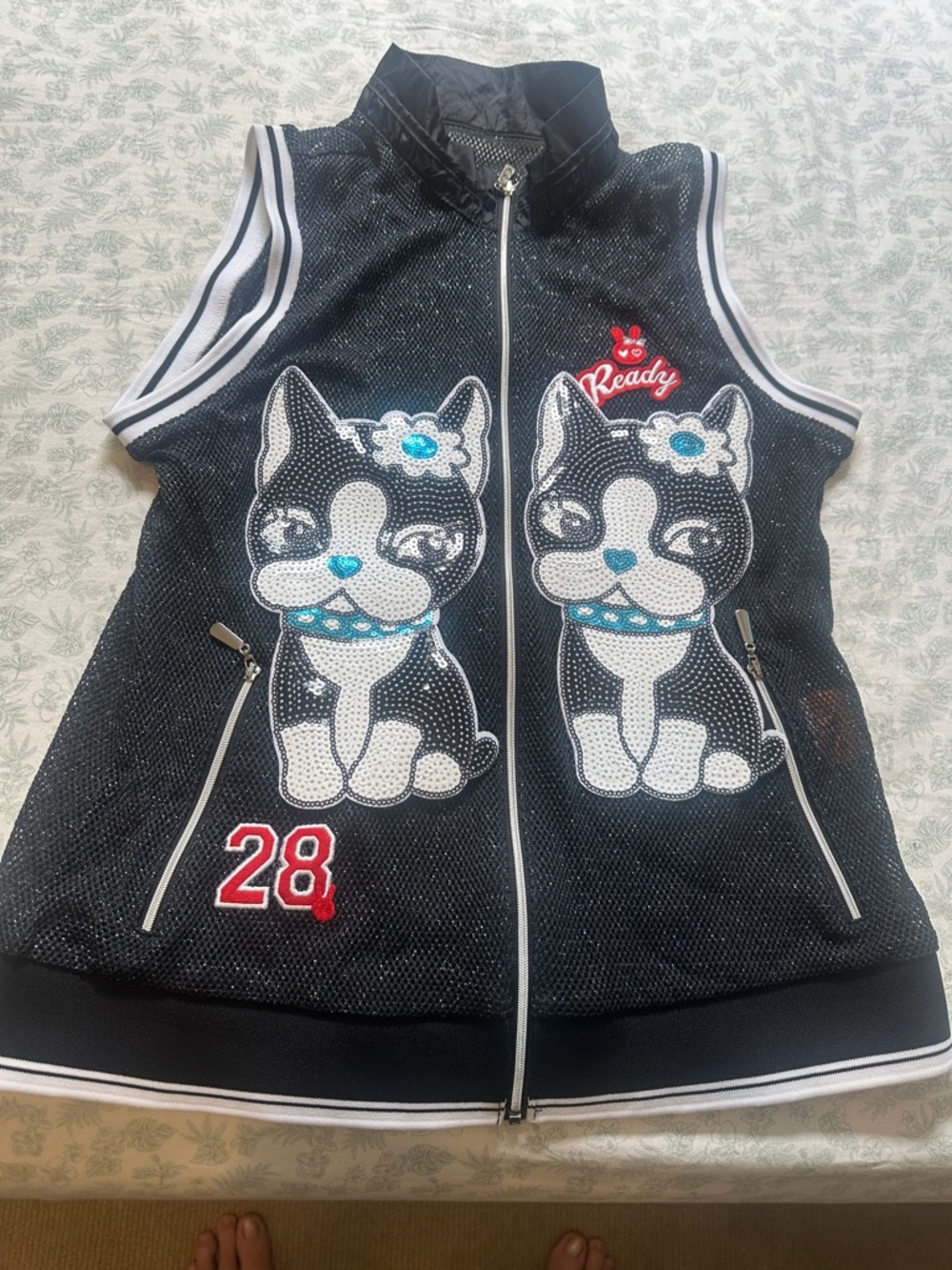 LALA’C golf collection Black Sleeveless Zip Vest with Twin Dog sequin Appliqués